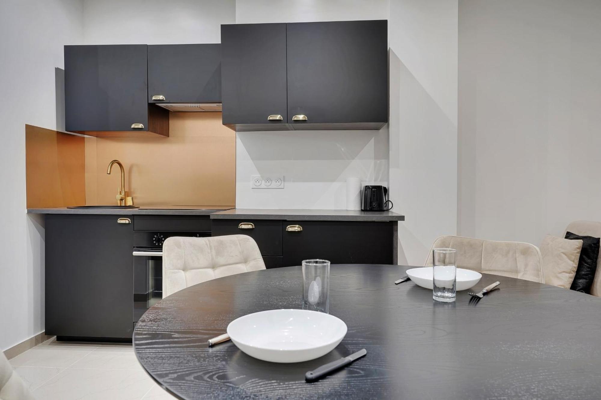 Comfortable Apartment Marx Dormoy Париж Екстериор снимка