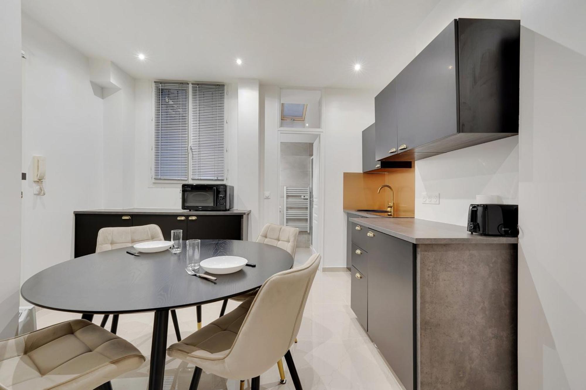 Comfortable Apartment Marx Dormoy Париж Екстериор снимка